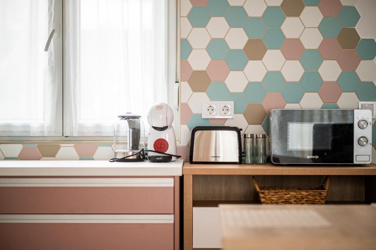 Roze Blue Design Apartments Csopak Ngoại thất bức ảnh